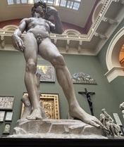 ダビデ像（石膏複製）